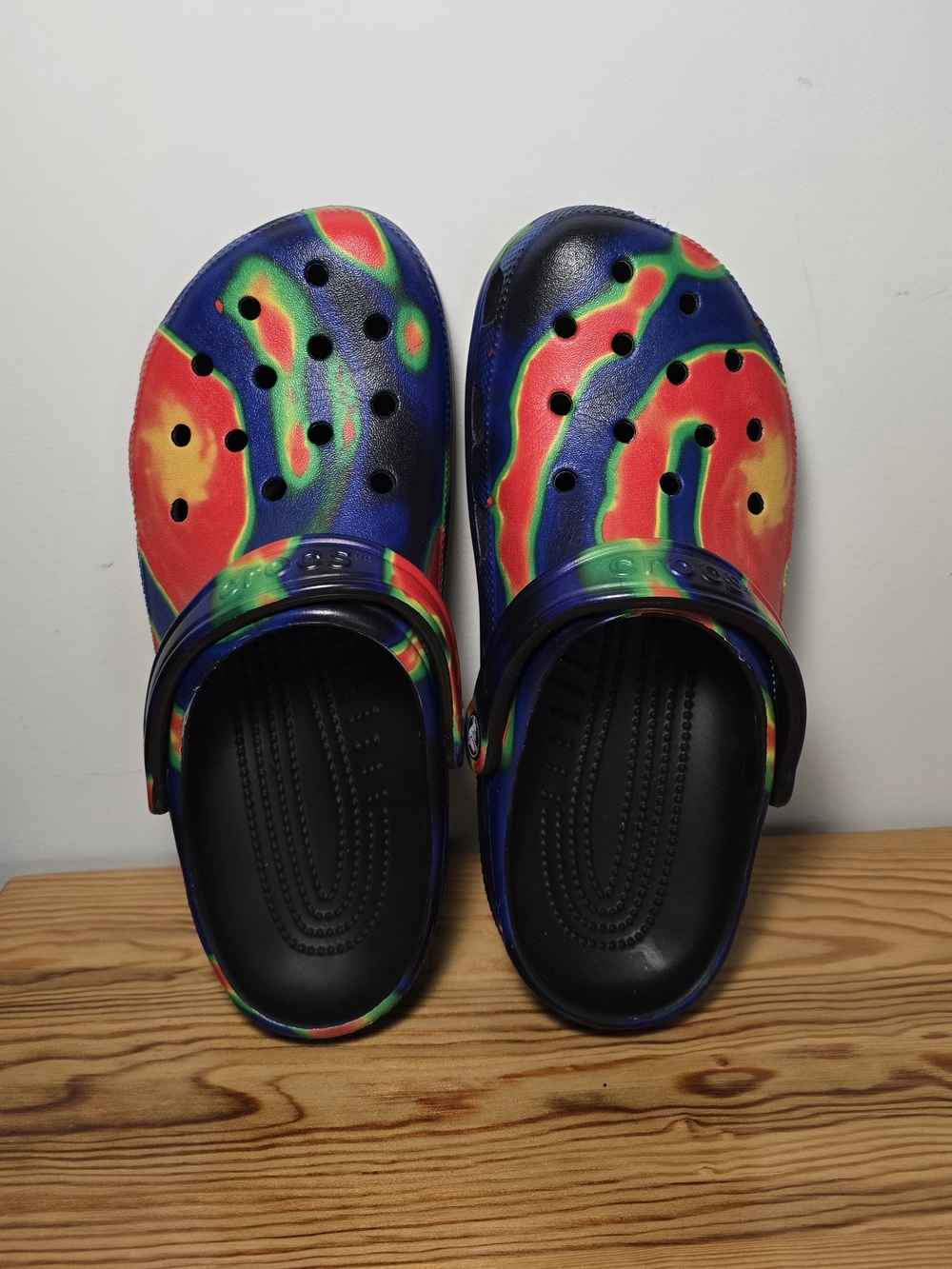 Multicolored CROCS 10W 8M